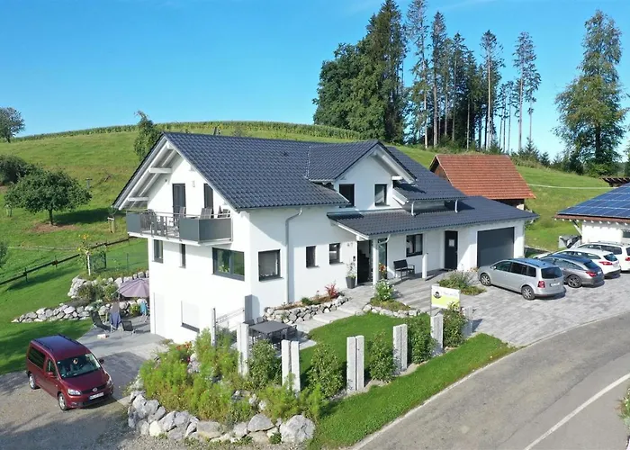 Haus Am See - Ferienwohnungen